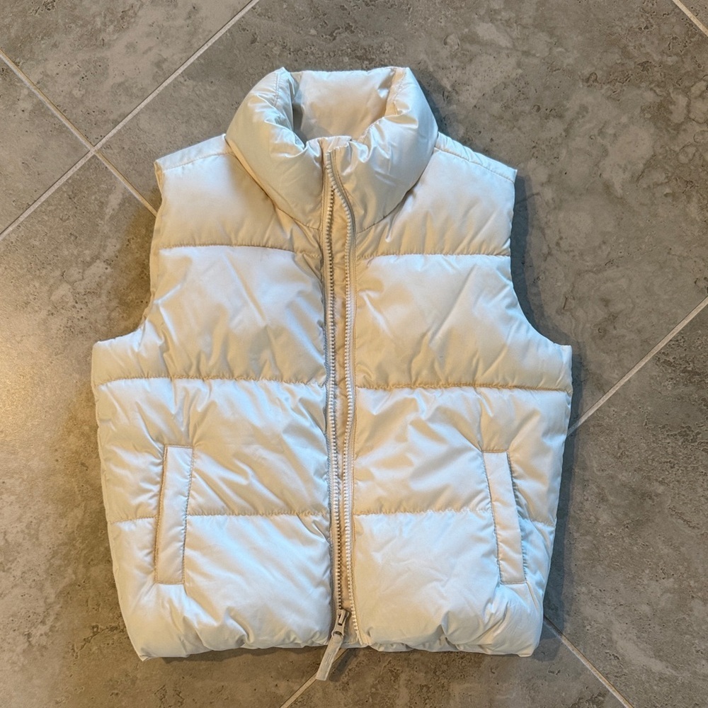 Old Navy Cream Puffer Vest